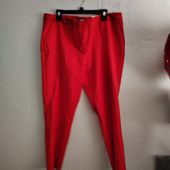 Red ♥️ Pants - Picture 3 of 8